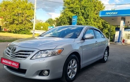 Toyota Camry, 2009 год, 1 390 000 рублей, 2 фотография