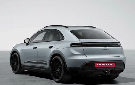 Porsche Macan, 2024 год, 15 900 000 рублей, 2 фотография