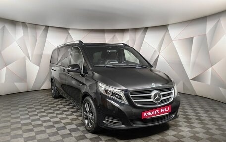 Mercedes-Benz V-Класс, 2017 год, 4 724 700 рублей, 3 фотография