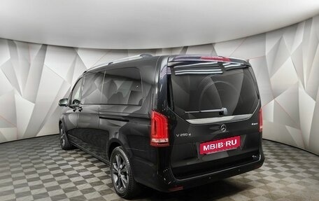 Mercedes-Benz V-Класс, 2017 год, 4 724 700 рублей, 4 фотография