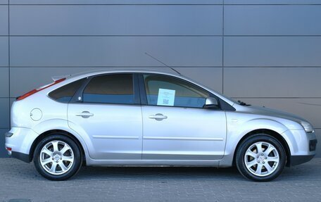 Ford Focus II рестайлинг, 2006 год, 4 фотография