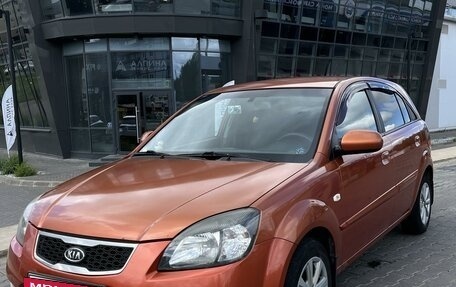 KIA Rio II, 2010 год, 595 000 рублей, 2 фотография