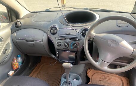 Toyota Vitz, 1999 год, 280 000 рублей, 2 фотография