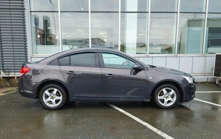 Chevrolet Cruze II, 2013 год, 1 140 000 рублей, 7 фотография