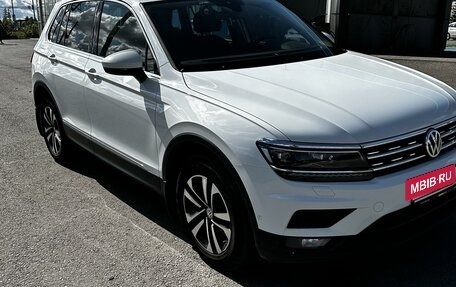 Volkswagen Tiguan II, 2020 год, 3 500 000 рублей, 2 фотография