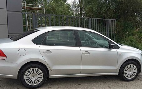 Volkswagen Polo VI (EU Market), 2013 год, 960 000 рублей, 2 фотография