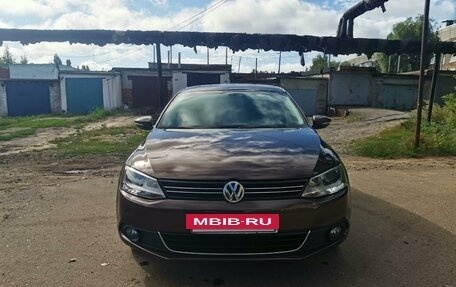 Volkswagen Jetta VI, 2011 год, 1 090 000 рублей, 5 фотография