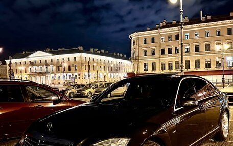 Mercedes-Benz S-Класс, 2012 год, 2 500 000 рублей, 2 фотография