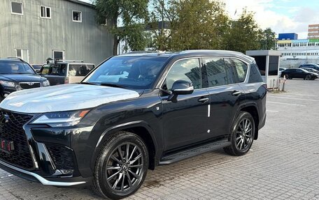 Lexus LX, 2024 год, 18 000 000 рублей, 2 фотография