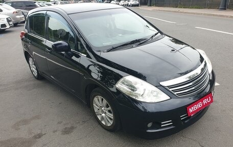 Nissan Tiida, 2011 год, 850 000 рублей, 3 фотография