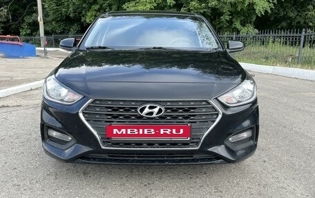 Hyundai Solaris II рестайлинг, 2017 год, 1 020 000 рублей, 2 фотография