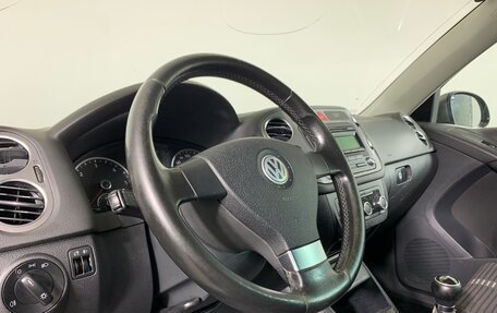 Volkswagen Tiguan I, 2010 год, 899 000 рублей, 12 фотография