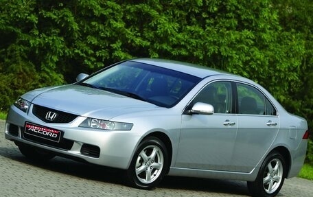 Honda Accord VII рестайлинг, 2004 год, 700 000 рублей, 1 фотография