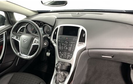 Opel Astra J, 2013 год, 1 175 000 рублей, 11 фотография