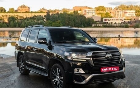 Toyota Land Cruiser 200, 2016 год, 7 200 000 рублей, 3 фотография