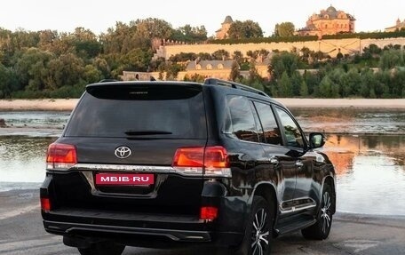 Toyota Land Cruiser 200, 2016 год, 7 200 000 рублей, 13 фотография