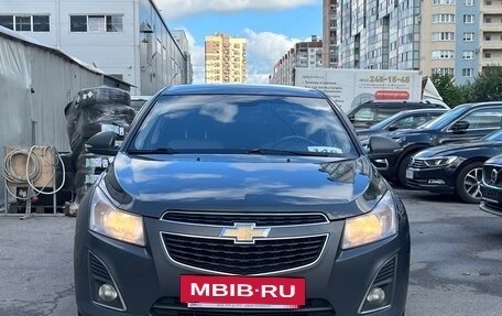 Chevrolet Cruze II, 2013 год, 879 000 рублей, 2 фотография