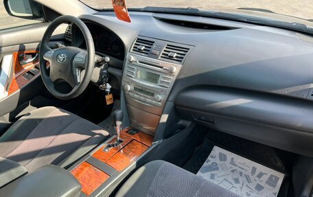 Toyota Camry, 2010 год, 1 749 999 рублей, 13 фотография