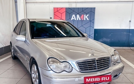 Mercedes-Benz C-Класс, 2001 год, 515 400 рублей, 2 фотография