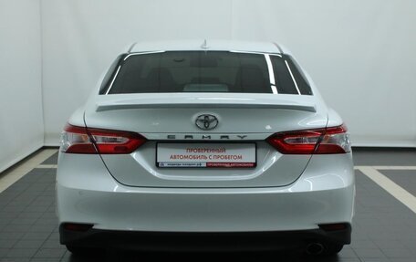 Toyota Camry, 2018 год, 3 090 000 рублей, 12 фотография