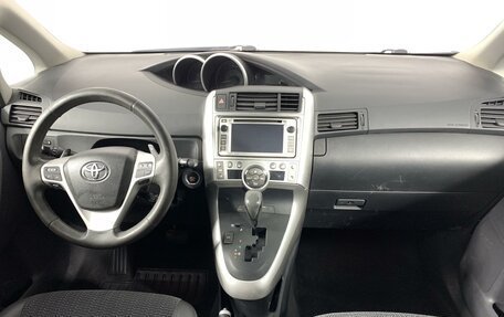 Toyota Verso I, 2012 год, 1 399 000 рублей, 13 фотография