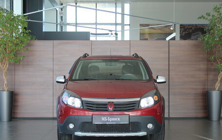 Renault Sandero I, 2013 год, 840 000 рублей, 3 фотография