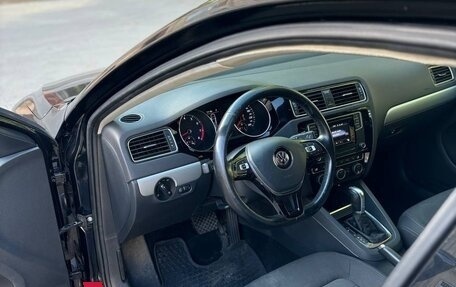 Volkswagen Jetta VI, 2017 год, 1 490 000 рублей, 16 фотография