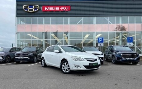 Opel Astra J, 2010 год, 649 000 рублей, 1 фотография