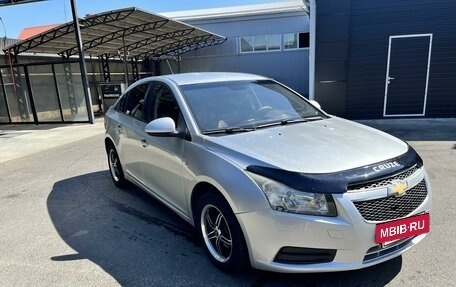 Chevrolet Cruze II, 2010 год, 650 000 рублей, 2 фотография