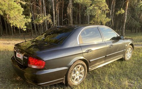 Hyundai Sonata IV рестайлинг, 2004 год, 580 000 рублей, 10 фотография