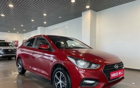 Hyundai Solaris II рестайлинг, 2018 год, 1 635 000 рублей, 1 фотография