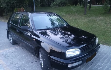 Volkswagen Golf III, 1996 год, 264 000 рублей, 1 фотография