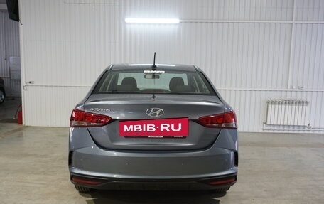 Hyundai Solaris II рестайлинг, 2020 год, 1 720 000 рублей, 4 фотография