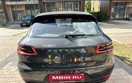 Porsche Macan I рестайлинг, 2017 год, 4 900 000 рублей, 3 фотография