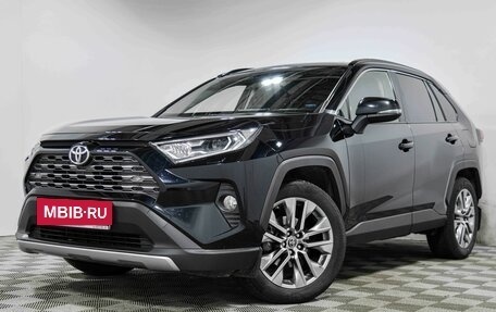 Toyota RAV4, 2021 год, 3 656 500 рублей, 2 фотография