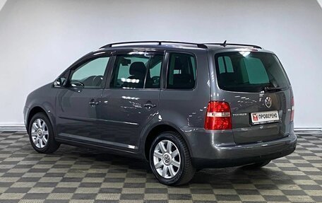 Volkswagen Touran III, 2006 год, 799 000 рублей, 2 фотография