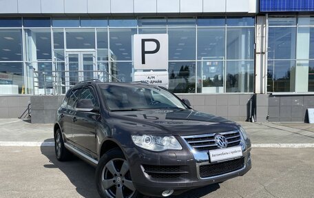 Volkswagen Touareg III, 2006 год, 1 220 000 рублей, 3 фотография