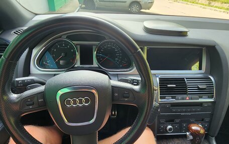 Audi Q7, 2006 год, 1 800 000 рублей, 10 фотография