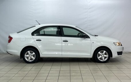 Skoda Rapid I, 2015 год, 920 000 рублей, 8 фотография