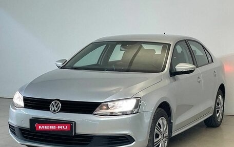 Volkswagen Jetta VI, 2012 год, 1 047 000 рублей, 3 фотография