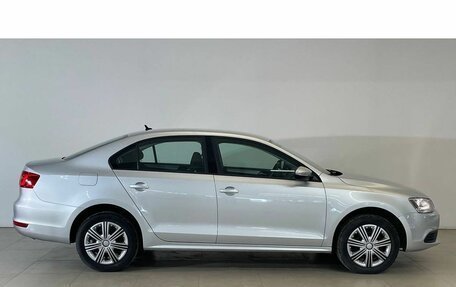 Volkswagen Jetta VI, 2012 год, 1 047 000 рублей, 8 фотография