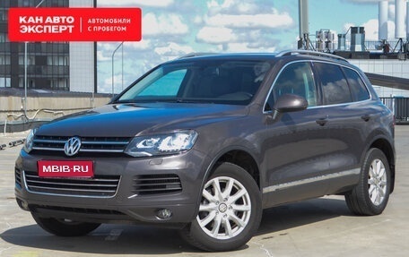 Volkswagen Touareg III, 2011 год, 2 015 987 рублей, 1 фотография