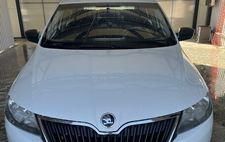 Skoda Rapid I, 2015 год, 1 100 000 рублей, 1 фотография