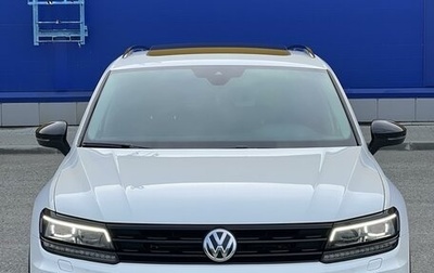 Volkswagen Tiguan II, 2018 год, 3 370 000 рублей, 1 фотография