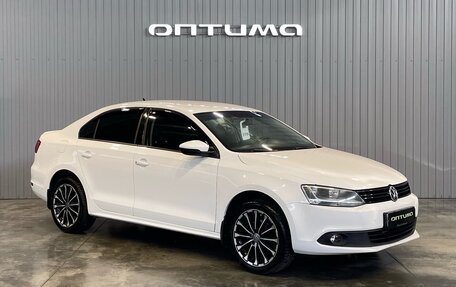 Volkswagen Jetta VI, 2013 год, 1 099 000 рублей, 3 фотография