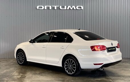 Volkswagen Jetta VI, 2013 год, 1 099 000 рублей, 7 фотография