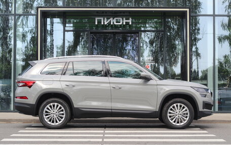 Skoda Kodiaq I, 2024 год, 5 235 000 рублей, 4 фотография