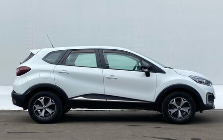 Renault Kaptur I рестайлинг, 2018 год, 1 270 000 рублей, 4 фотография