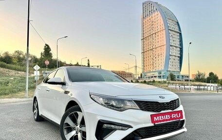 KIA Optima IV, 2018 год, 2 575 000 рублей, 2 фотография