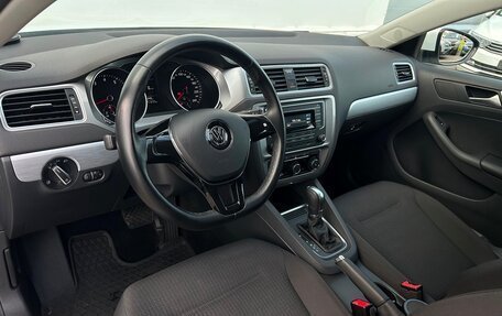 Volkswagen Jetta VI, 2017 год, 1 697 800 рублей, 5 фотография